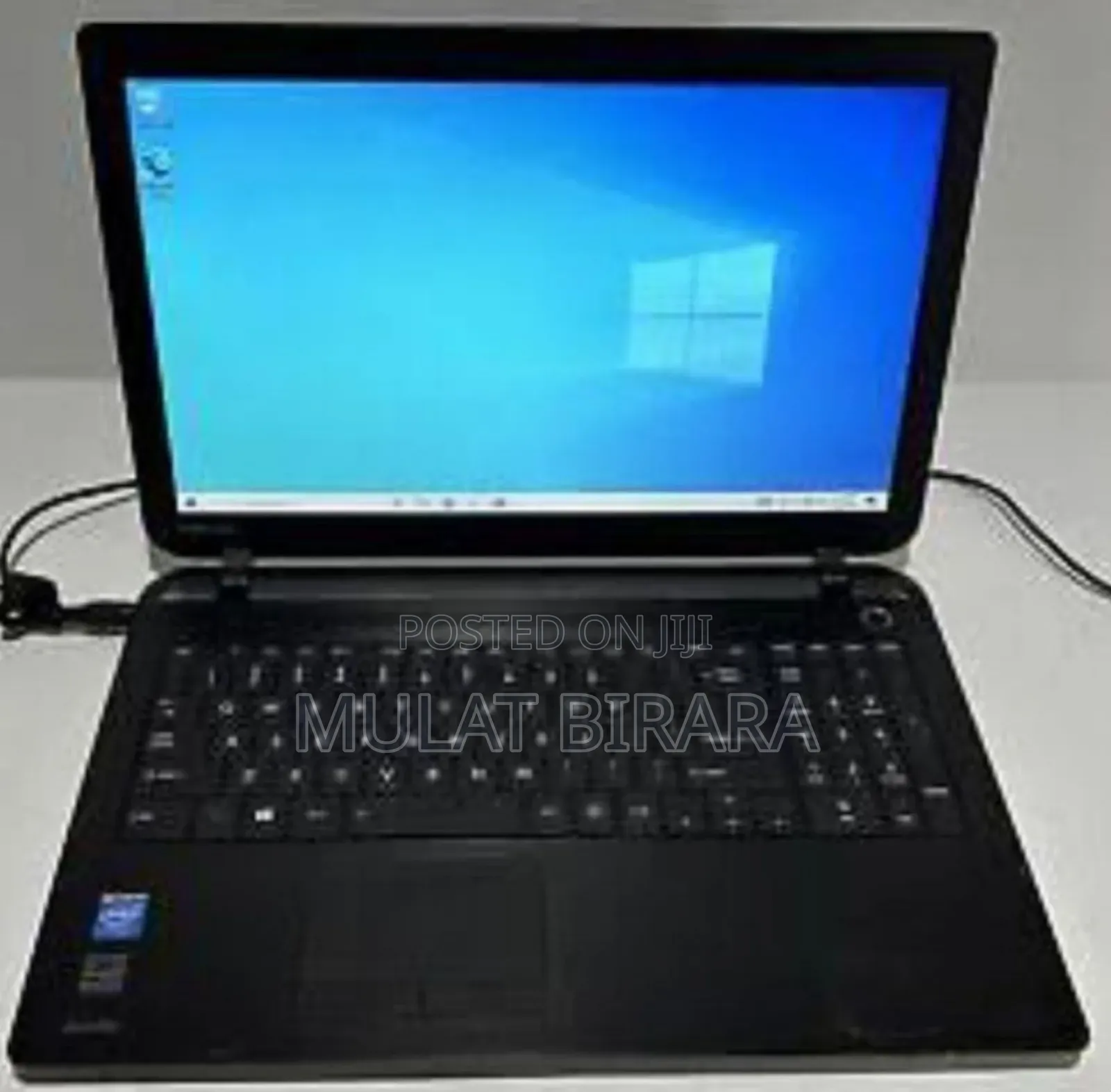Laptop Toshiba Satellite C55 4GB Intel Pentium HDD 128GB