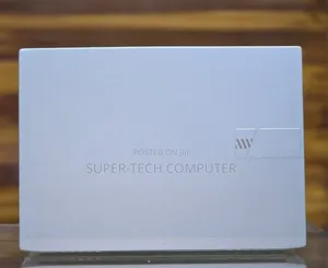 New Laptop Asus Vivobook E200HA 16GB Intel Core I7 SSD 512GB