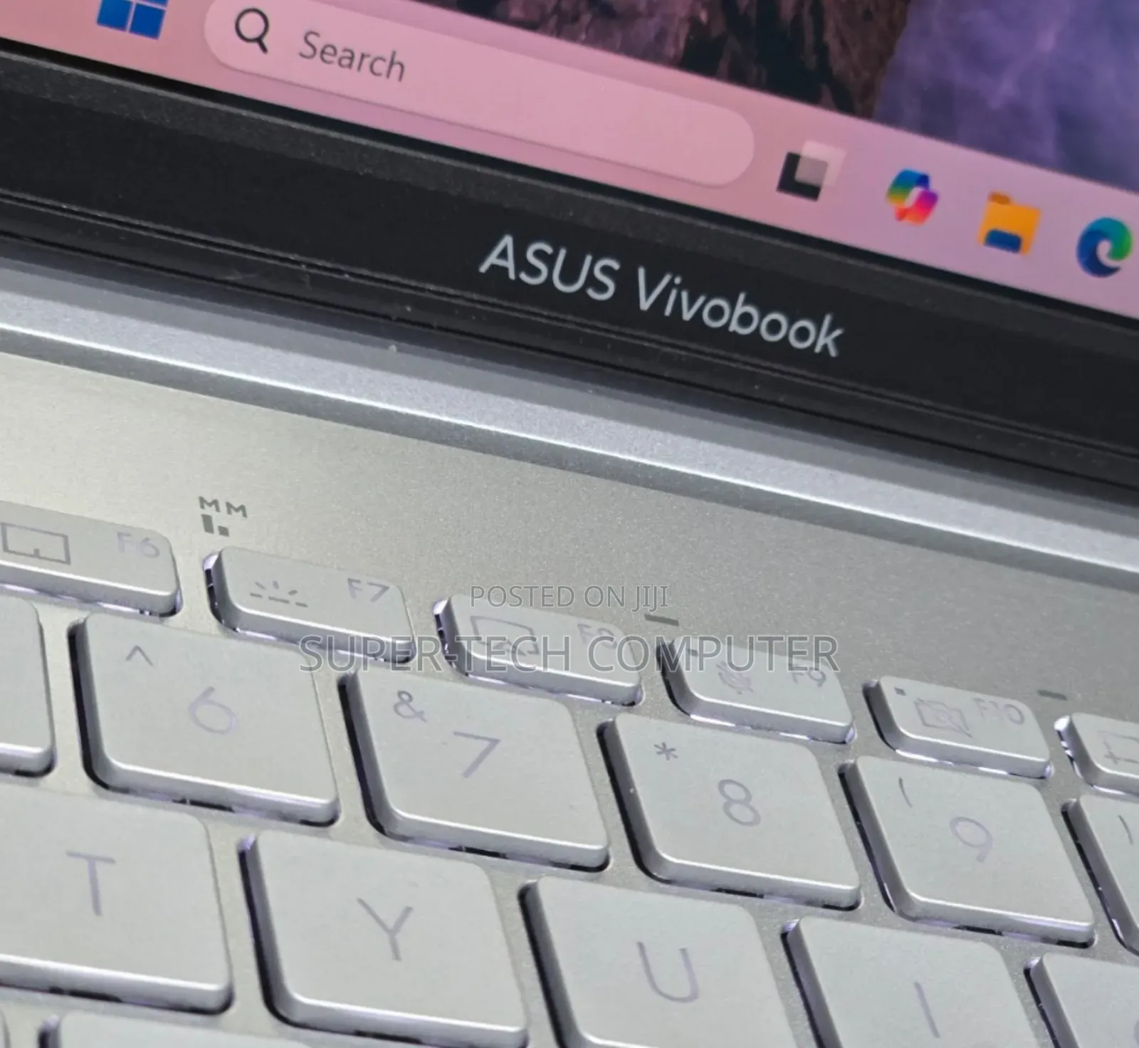 New Laptop Asus Vivobook E200HA 16GB Intel Core I7 SSD 512GB