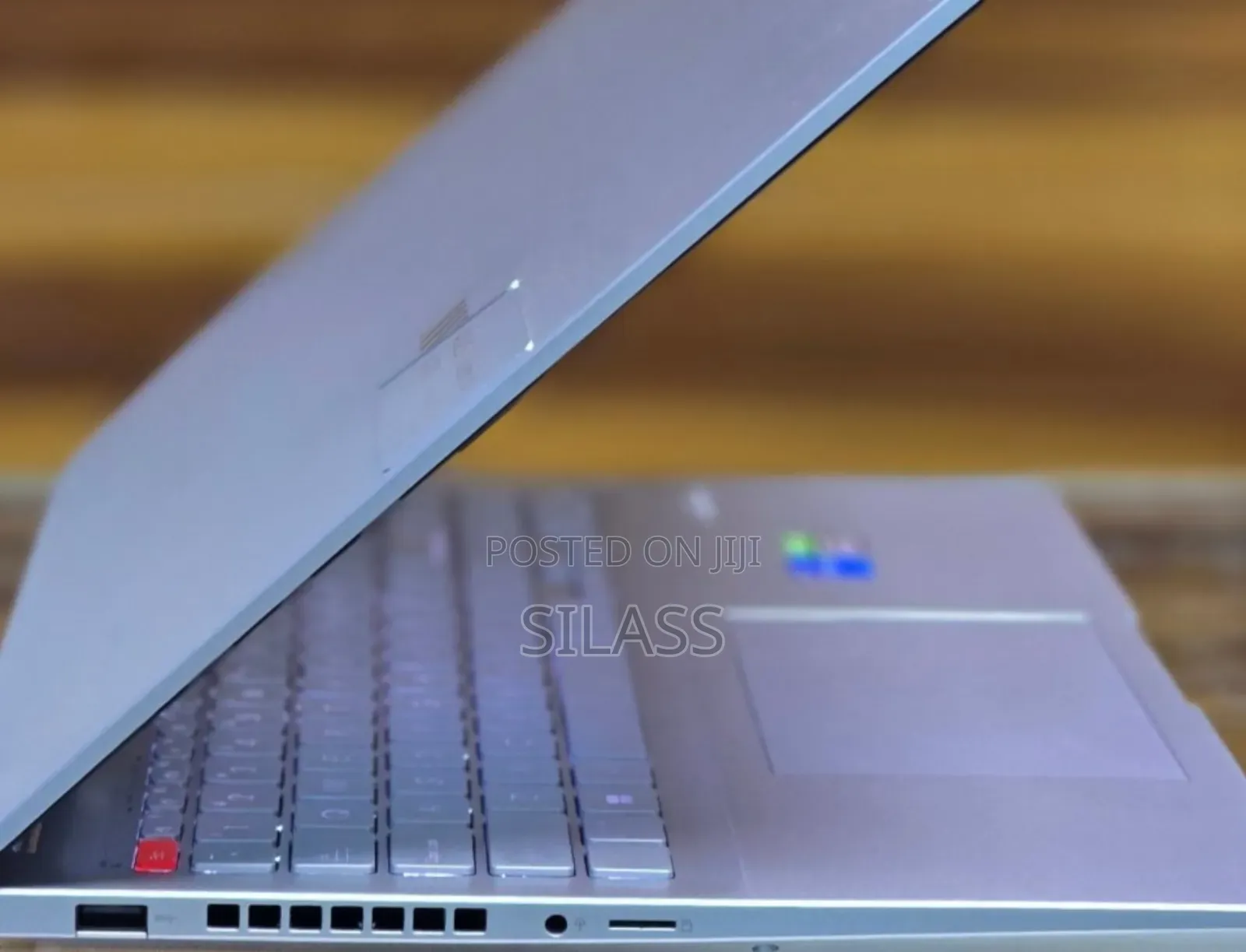 New Laptop Asus VivoBook 15 X505BA 16GB Intel Core I7 SSD 512GB