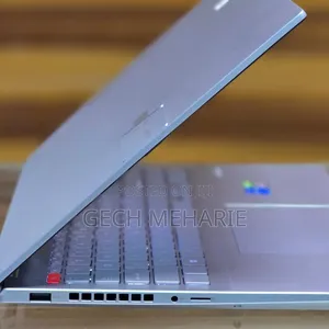 New Laptop Asus VivoBook 15 X505BA 16GB Intel Core I7 SSD 512GB