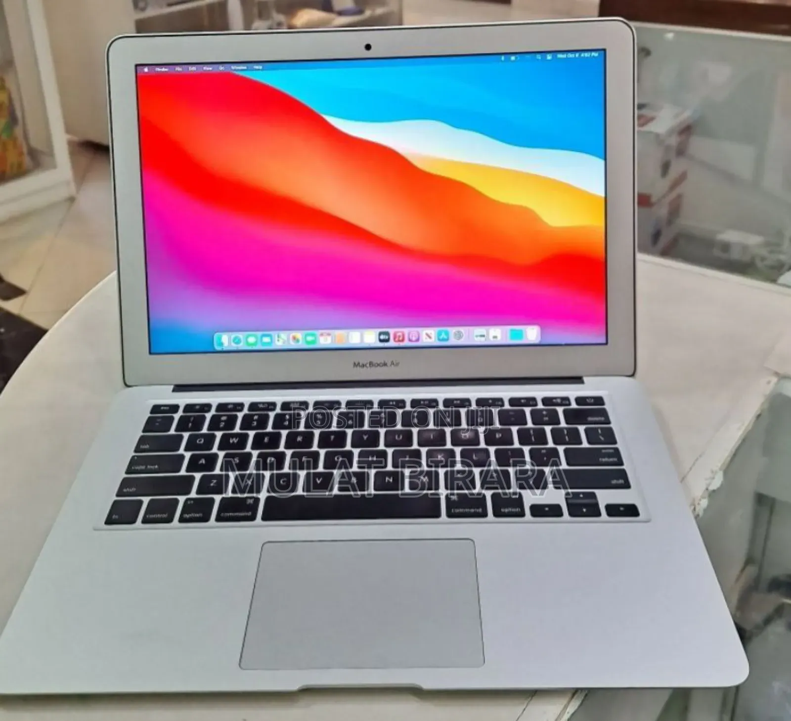 New Laptop Apple MacBook Air 2014 4GB Intel Core I5 SSD 128GB