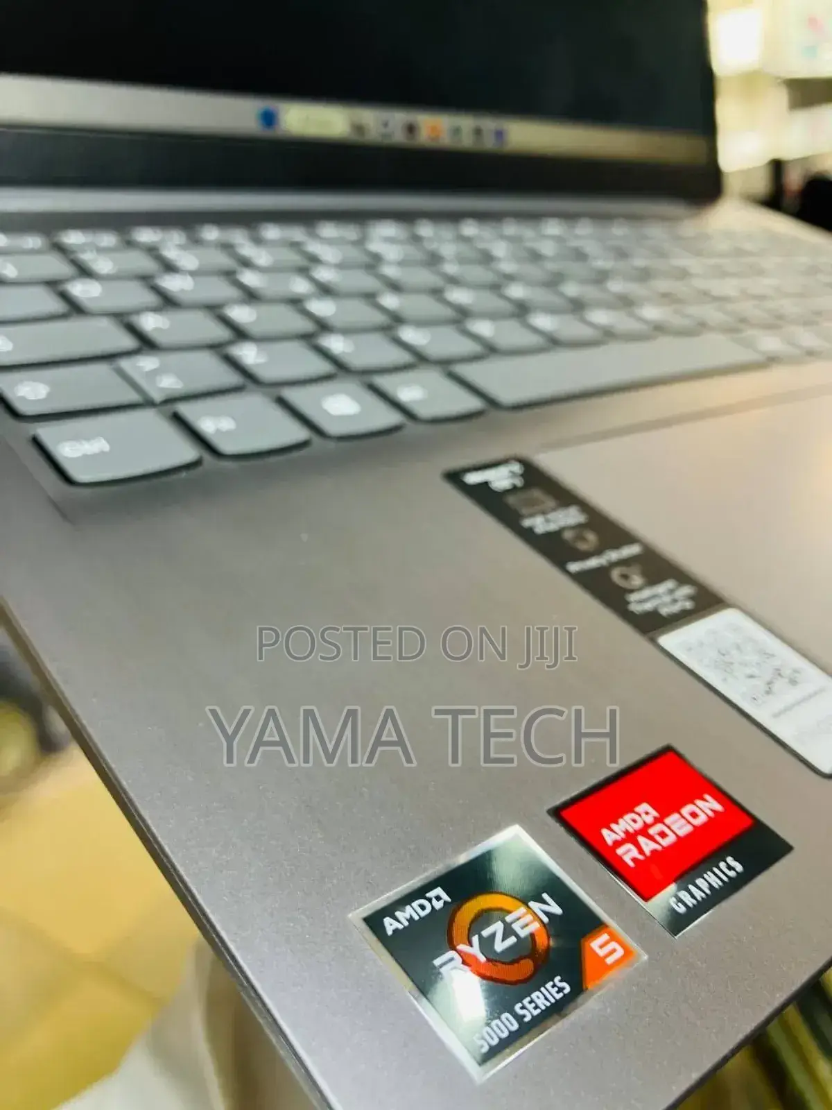 New Laptop Lenovo 16GB AMD Ryzen 5 SSD 512GB