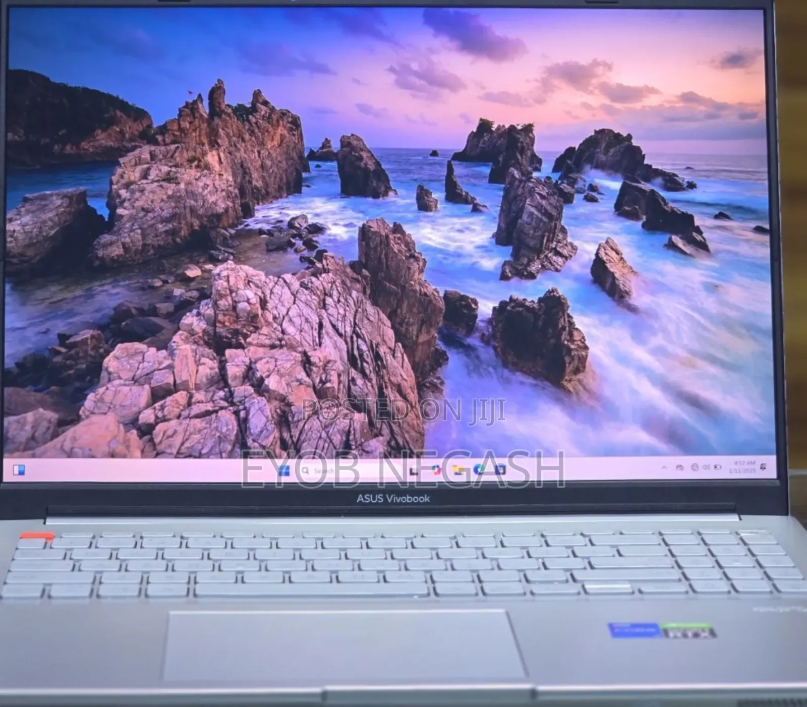 New Laptop Asus Vivobook 16 16GB Intel Core I7 SSD 1T