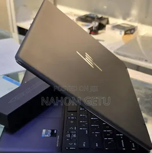 New Laptop HP Spectre 16GB Intel Core I7 SSD 1T