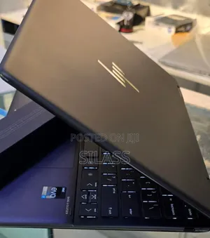 New Laptop HP Spectre X360 16GB Intel Core I7 SSD 1T