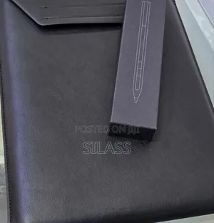 New Laptop HP Spectre X360 16GB Intel Core I7 SSD 1T