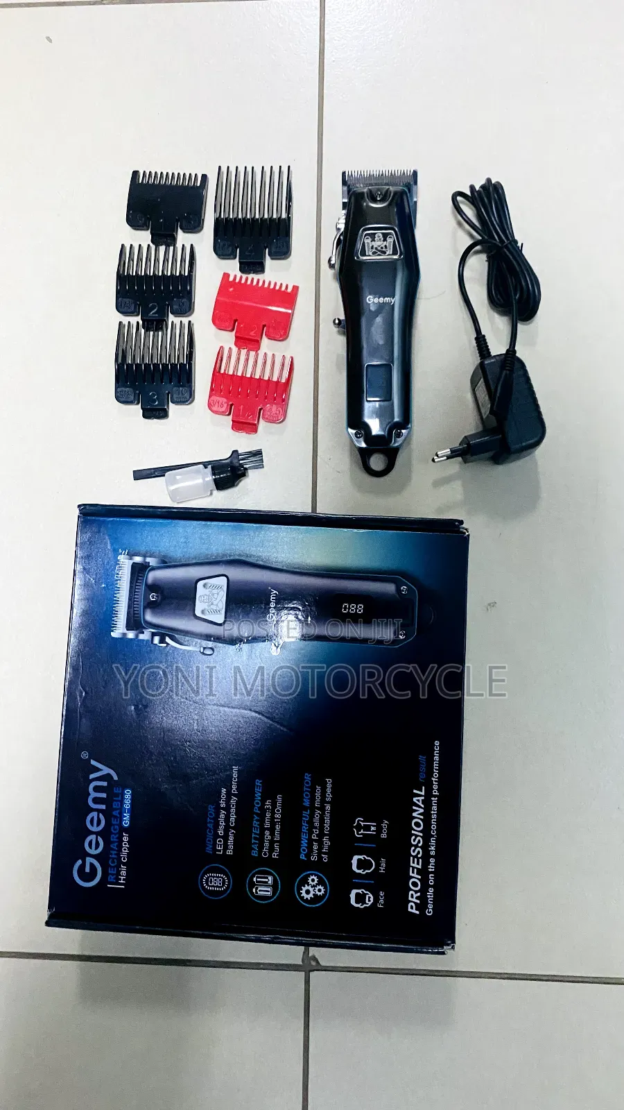 Geemy 2rechargeablehairclipper4