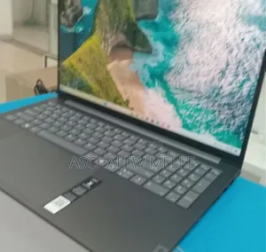 Photo - New Laptop Lenovo Yoga 9i 32GB Intel Core Ultra 9 SSD 1T