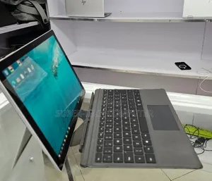 New Laptop Microsoft Surface Pro 7 16GB Intel Core I7 SSD 256GB