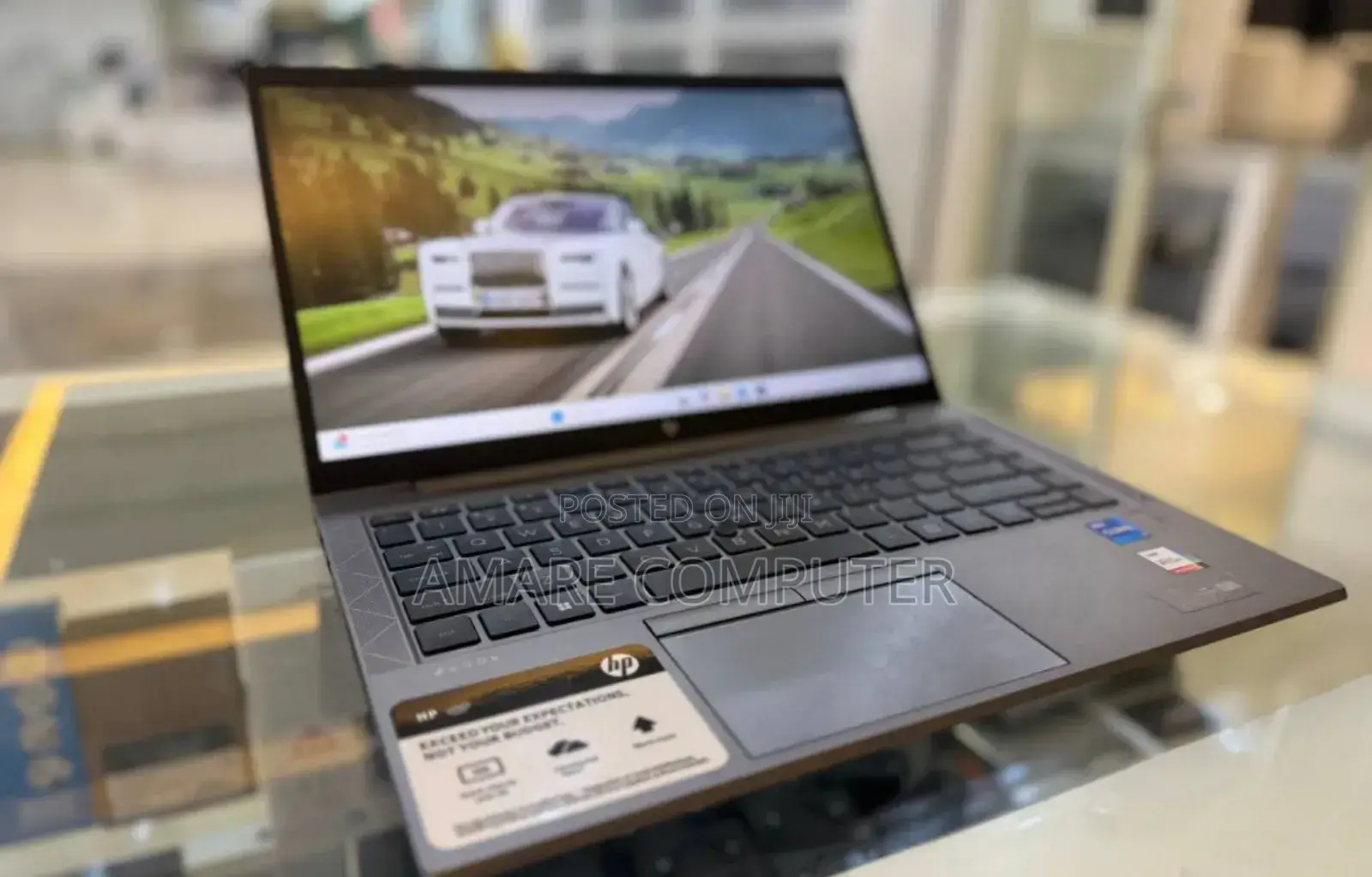 New Laptop HP ZBook Firefly G8 16GB Intel Core I7 SSD 1T