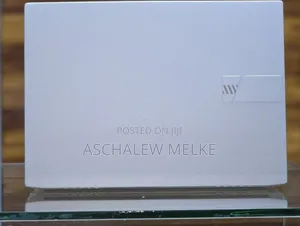 New Laptop Asus Vivobook E200HA 16GB Intel Core I7 SSD 512GB