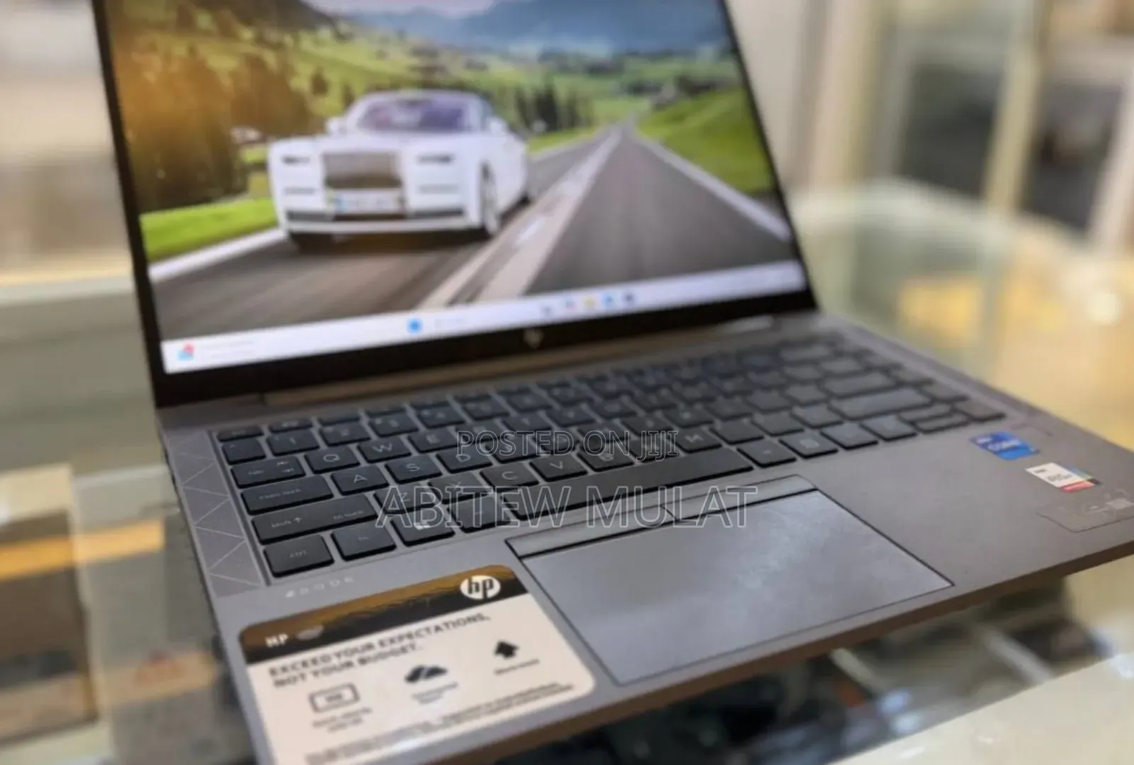 New Laptop HP ZBook Firefly G8 16GB Intel Core I7 SSD 1T