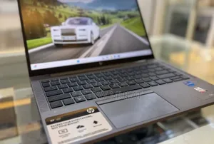 Photo - New Laptop HP ZBook Firefly G8 16GB Intel Core I7 SSD 1T