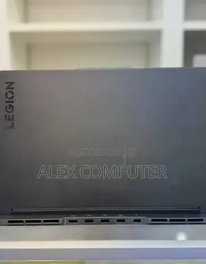 New Laptop Lenovo Legion 7 16GB Intel Core I7 SSD 1T