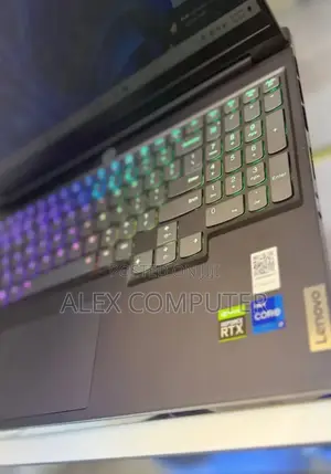 New Laptop Lenovo Legion 7 16GB Intel Core I7 SSD 1T