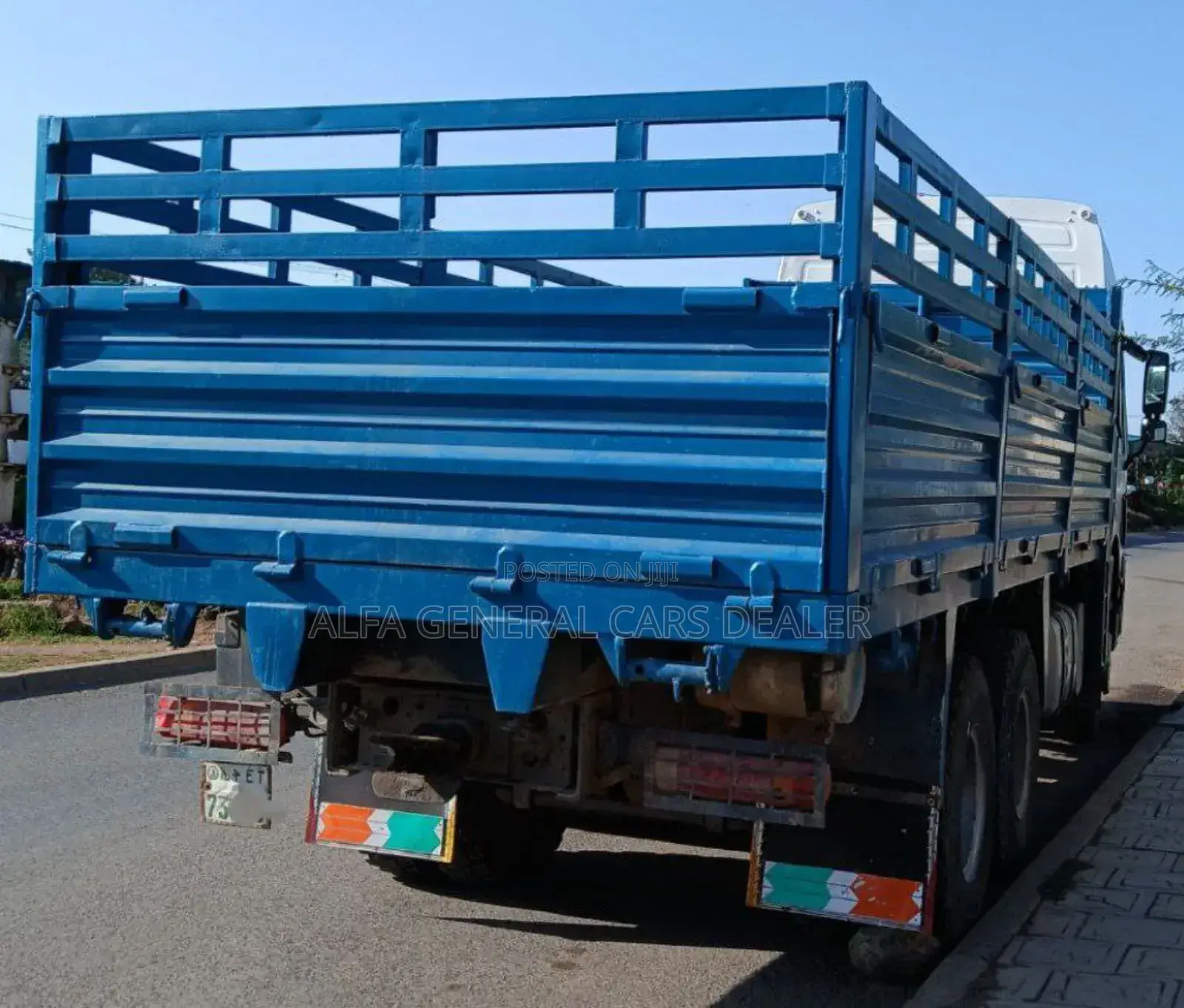 Sino 420 Hp ካሶኒ 
•2018
•73 ሽ ታርጋ
•250,000 ኪሜ
•90% ጎማ