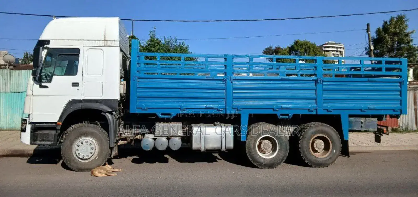 Sino 420 Hp ካሶኒ 
•2018
•73 ሽ ታርጋ
•250,000 ኪሜ
•90% ጎማ