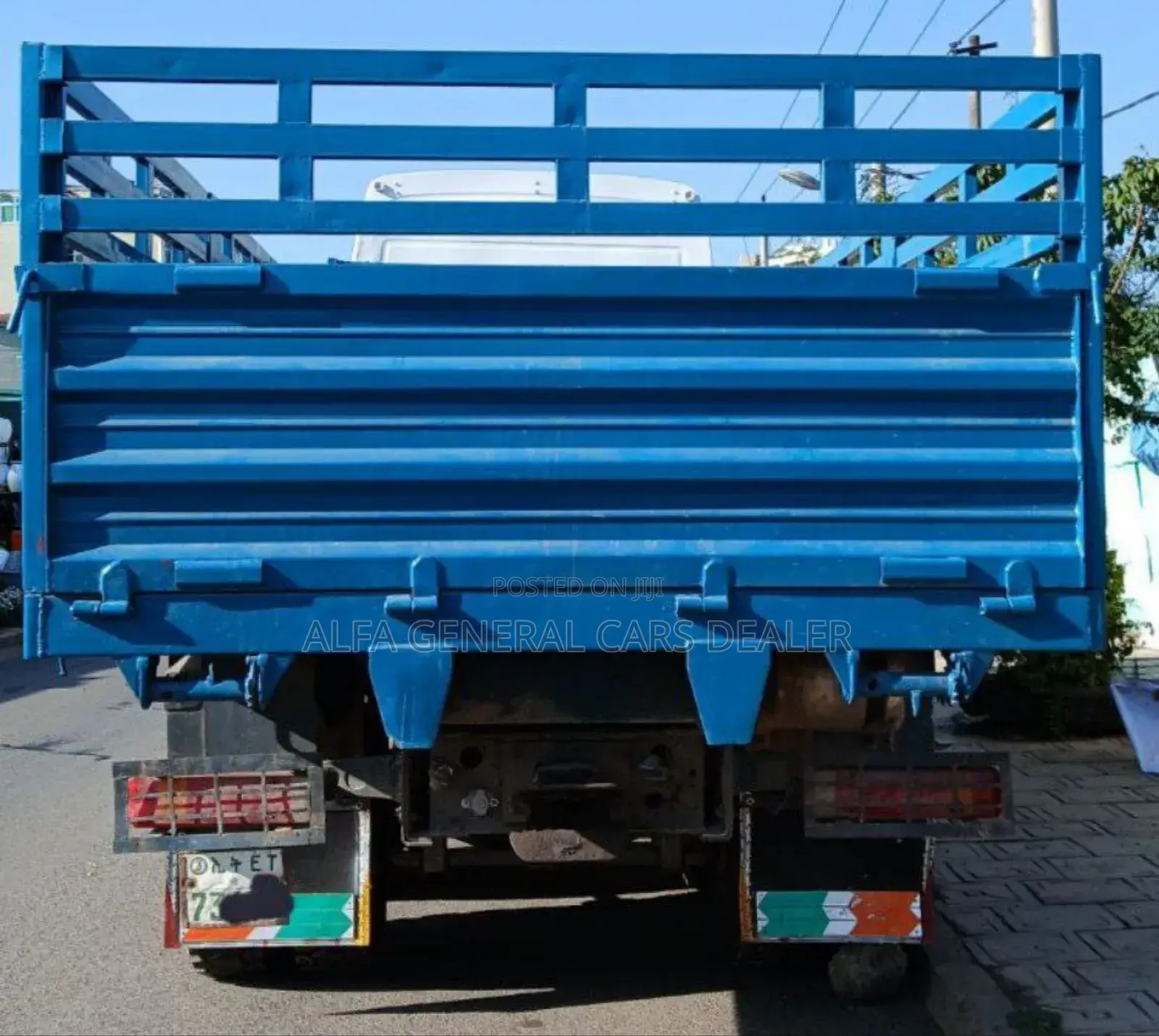 Sino 420 Hp ካሶኒ 
•2018
•73 ሽ ታርጋ
•250,000 ኪሜ
•90% ጎማ