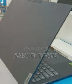 New Laptop Lenovo Yoga 9i 32GB Intel Core Ultra 9 SSD 1T