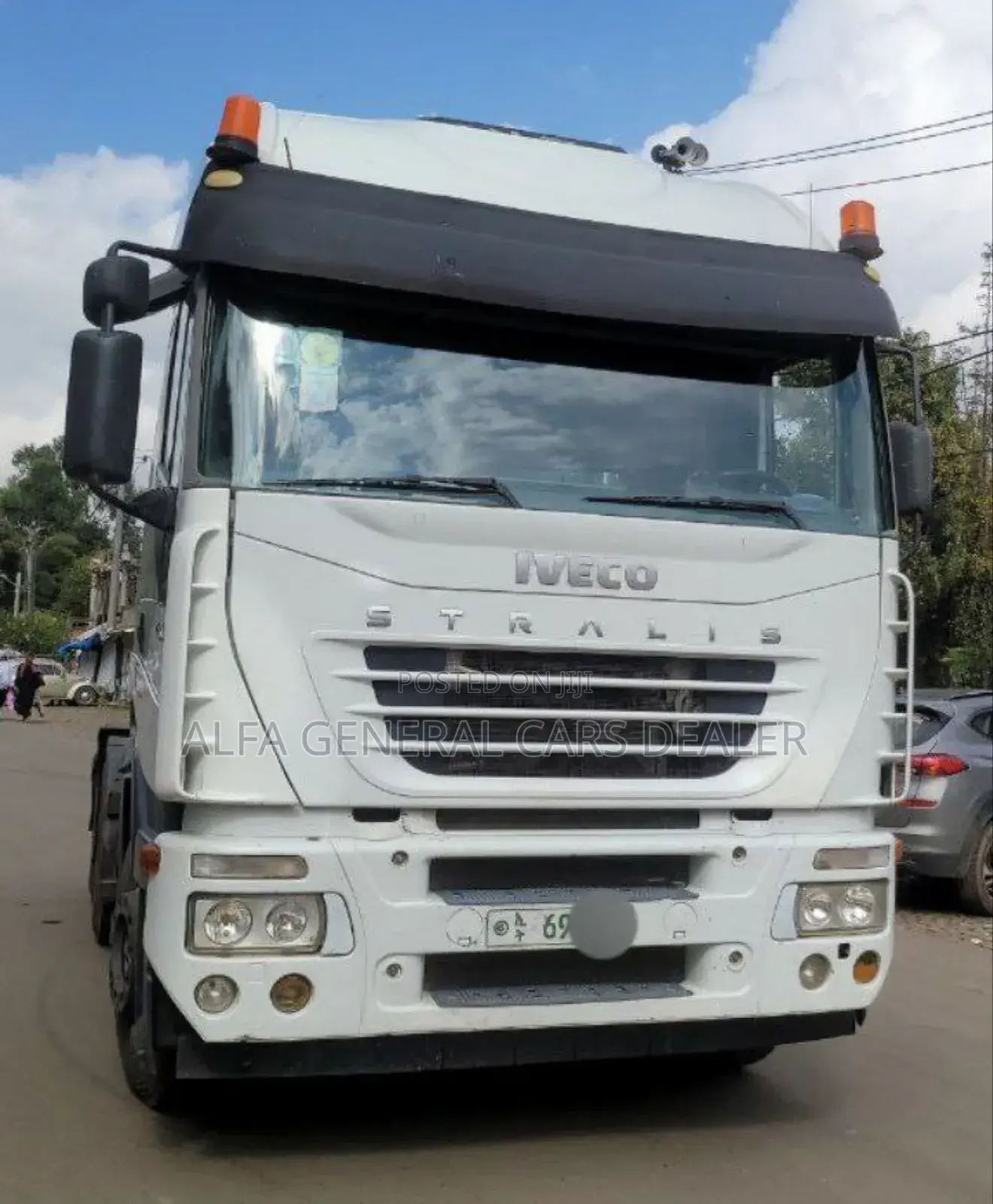Iveco Stralis ፓዎር
•2005
•69 ሽ ታርጋ
•ሙሉ ጎማ አለው
••4,500,000