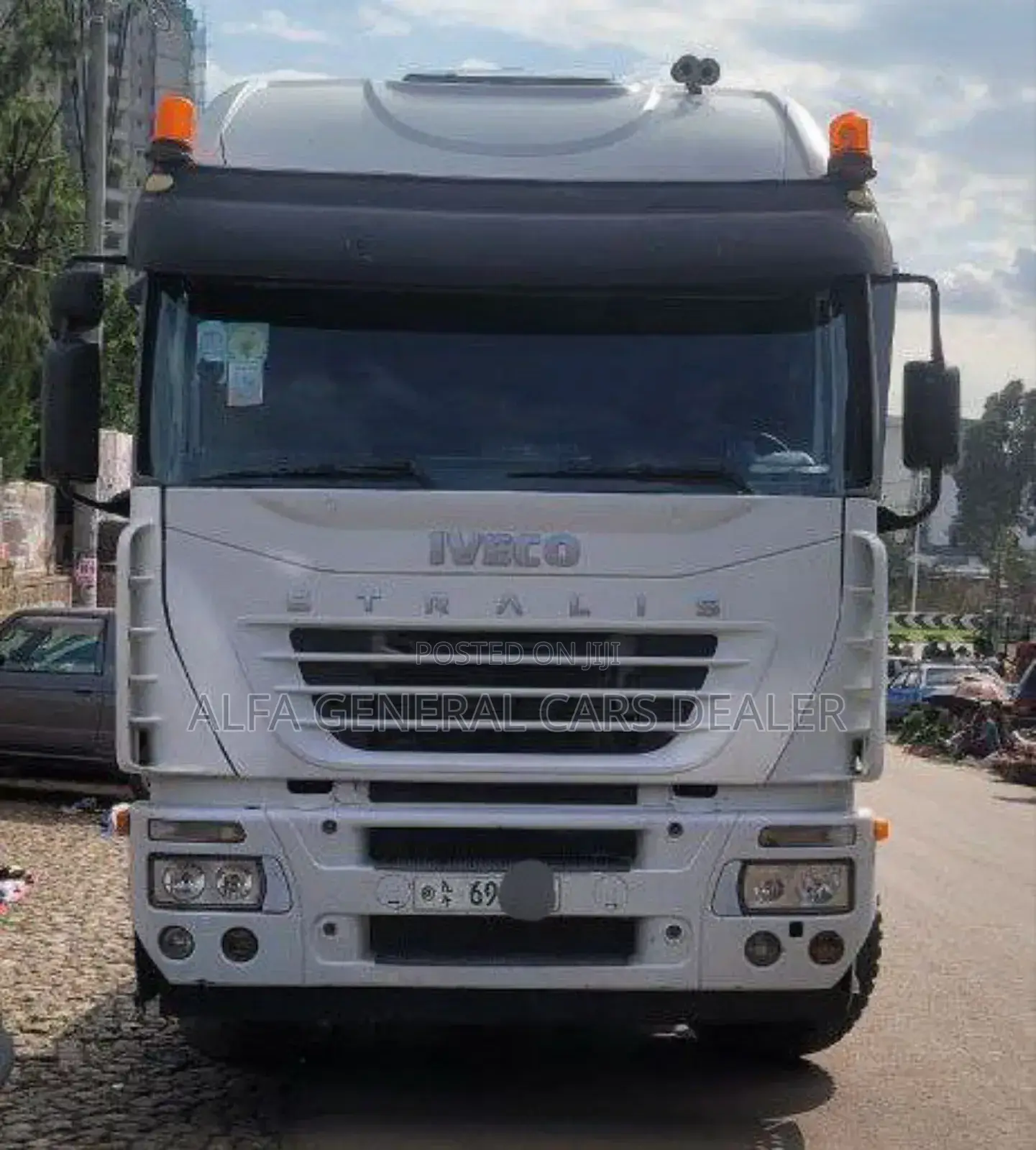 Iveco Stralis ፓዎር
•2005
•69 ሽ ታርጋ
•ሙሉ ጎማ አለው
••4,500,000