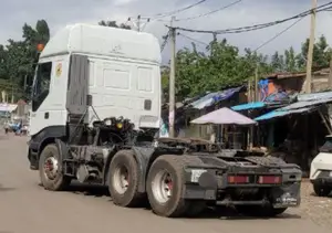 Iveco Stralis ፓዎር
•2005
•69 ሽ ታርጋ
•ሙሉ ጎማ አለው
••4,500,000