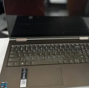 New Laptop Lenovo Yoga 7i 8GB Intel Core I5 SSD 512GB
