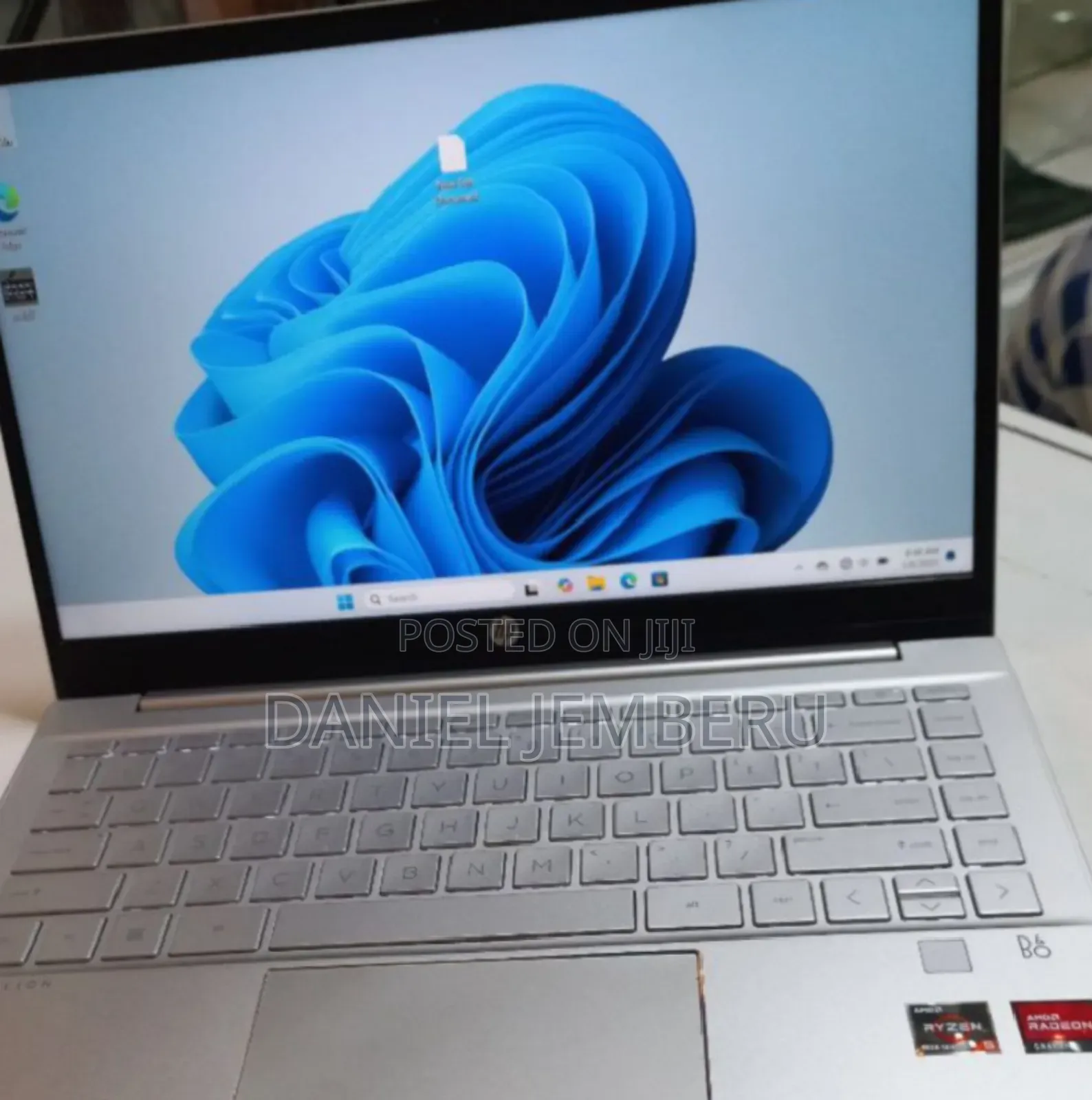 New Laptop HP Pavilion 15 8GB AMD Ryzen 5 SSD 512GB