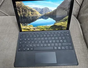 New Laptop Microsoft Surface Pro 7 16GB Intel Core I7 SSD 256GB