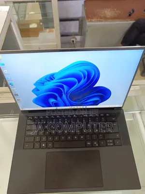 New Laptop Dell XPS 15 16GB Intel Core I7 SSD 1T