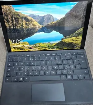 New Laptop Microsoft Surface Pro 7 16GB Intel Core I7 SSD 256GB