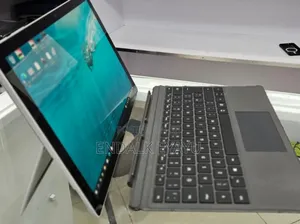 New Laptop Microsoft Surface 16GB Intel Core I7 SSD 256GB