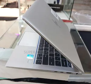 New Laptop HP EliteBook 830 G8 8GB Intel Core I5 SSD 512GB