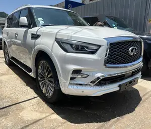 Infiniti QX80 2021 White