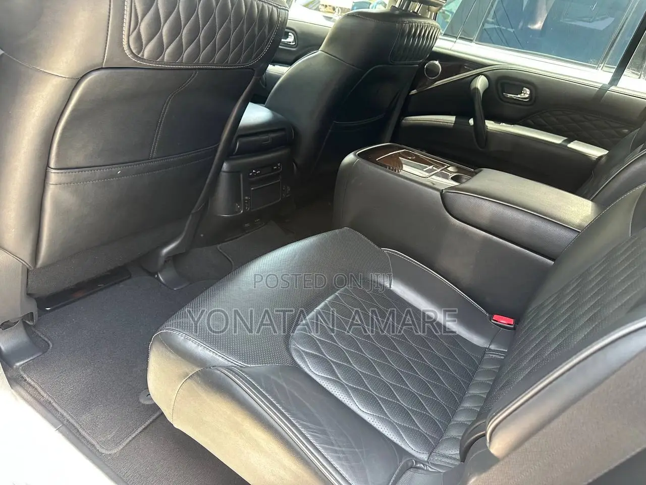 Infiniti QX80 2021 White