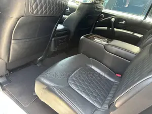 Infiniti QX80 2021 White