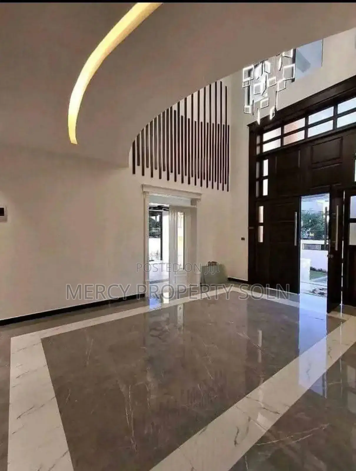 Furnished 8bdrm House in Bole for sale