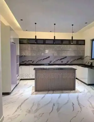 Furnished 8bdrm House in Bole for sale