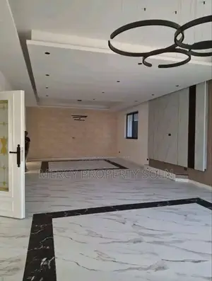 Furnished 8bdrm House in Bole for sale