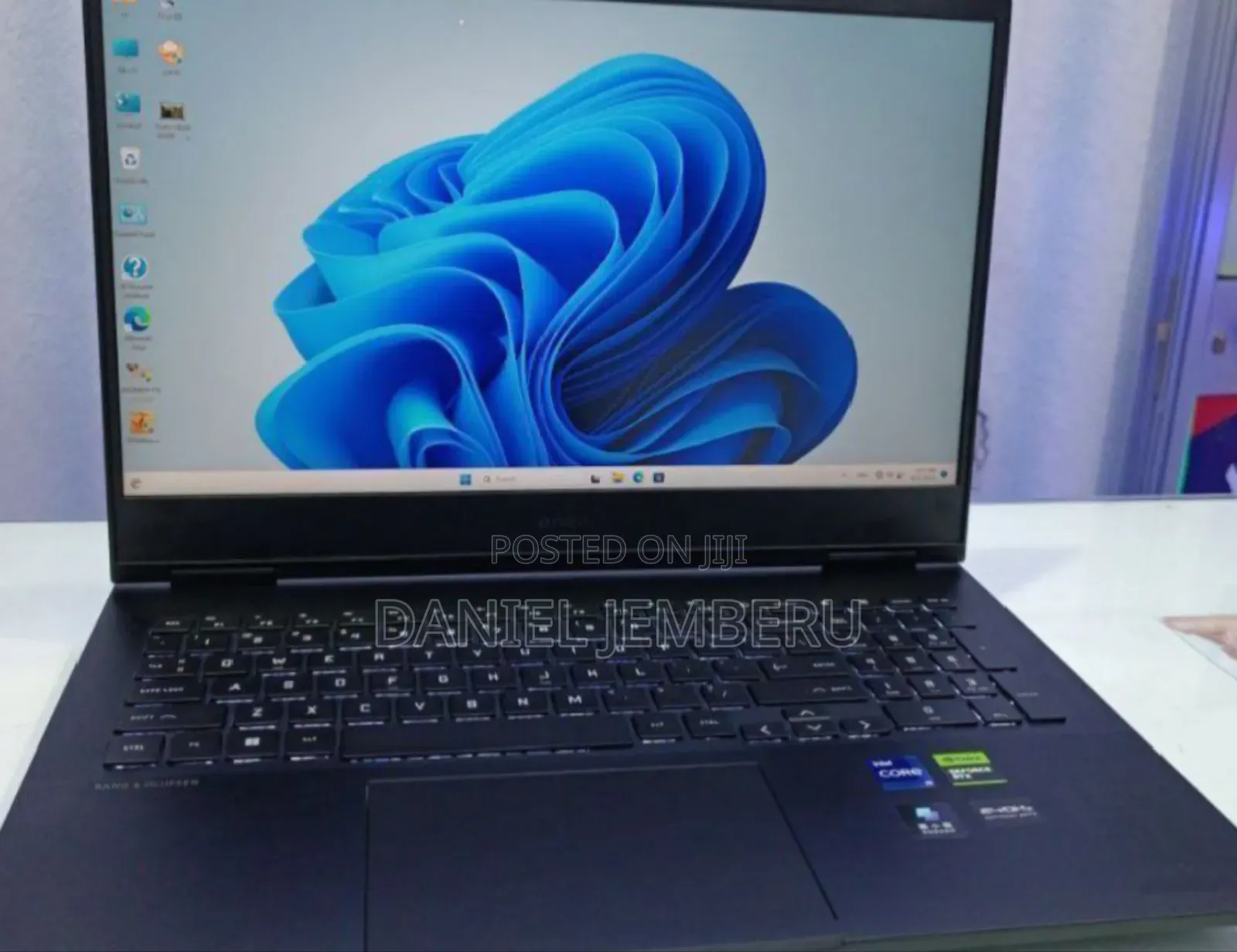 New Laptop HP Omen 15 16GB Intel Core I9 SSD 1T