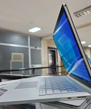 New Laptop Microsoft Surface Book 3 16GB Intel Core I7 SSD 256GB