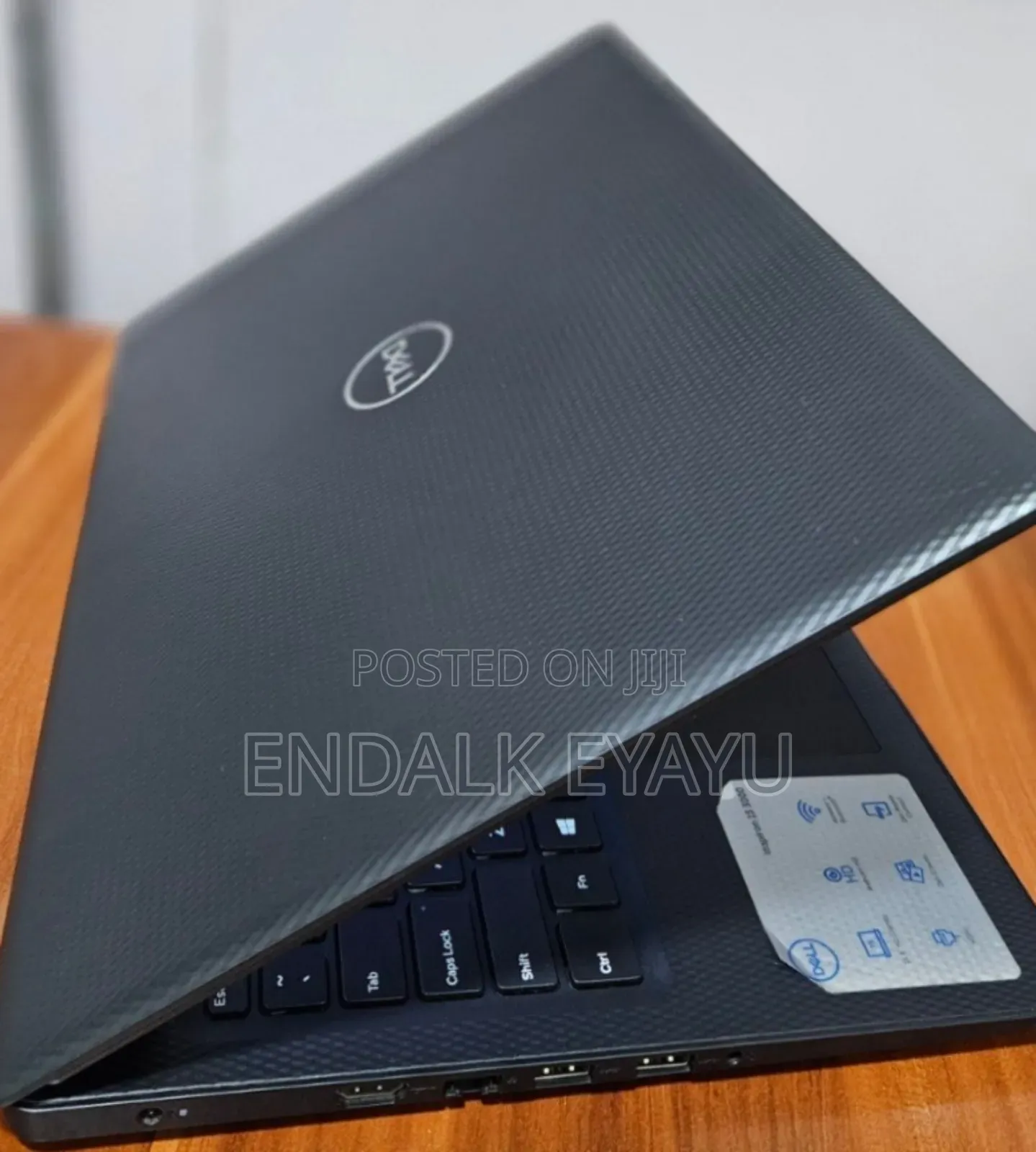New Laptop Dell Inspiron 15 8GB Intel Core I5 SSD 1T