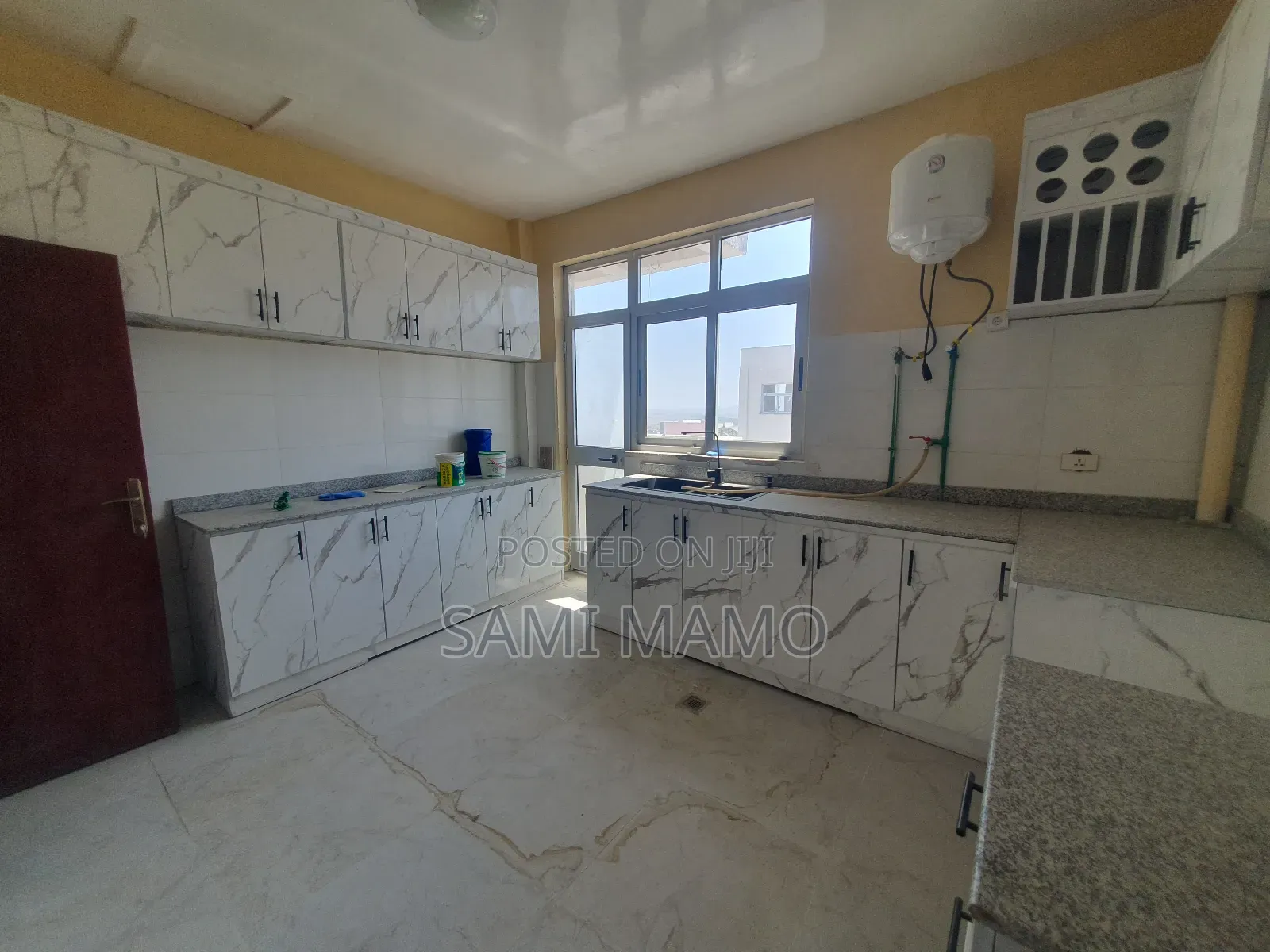 3bdrm Apartment in Foundation Houses, Akaky Kaliti for rent