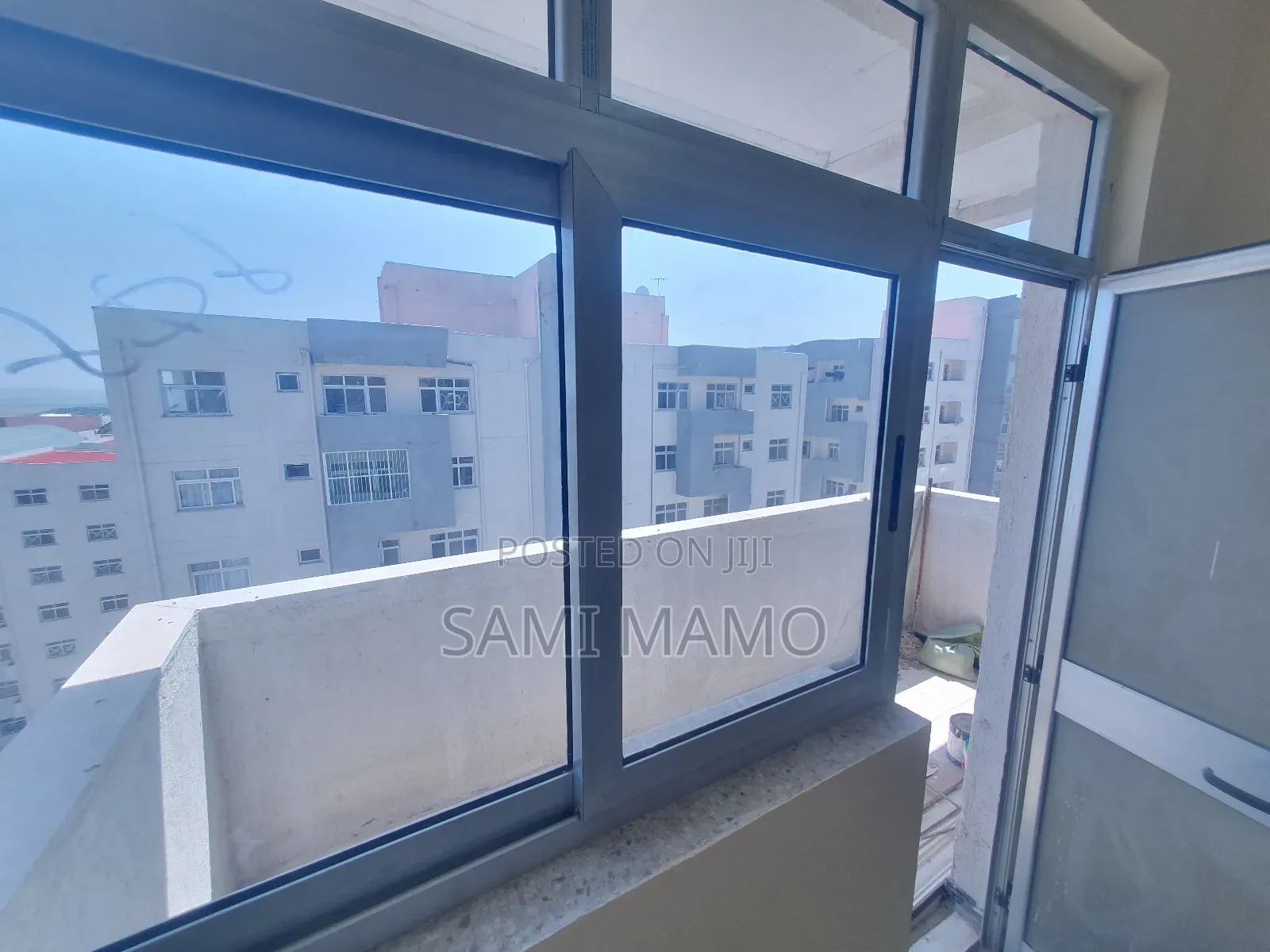 3bdrm Apartment in Foundation Houses, Akaky Kaliti for rent