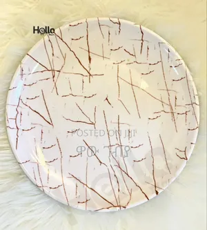 ውብ የሆነ የመመገቢያ ሰሀን Free Delivery