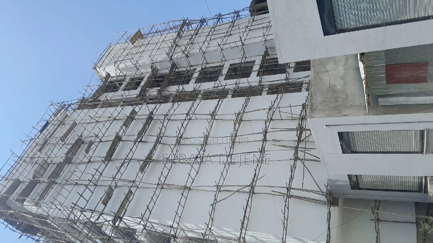 3bdrm Apartment in አያት አየርመንገድ, Bole for sale