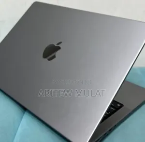 New Laptop Apple MacBook Pro M1 16GB Apple M1 Pro SSD 1T