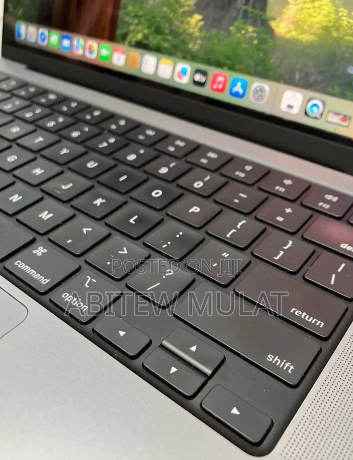 New Laptop Apple MacBook Pro M1 16GB Apple M1 Pro SSD 1T