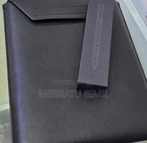 New Laptop HP Spectra 13 16GB Intel Core I7 SSD 1T